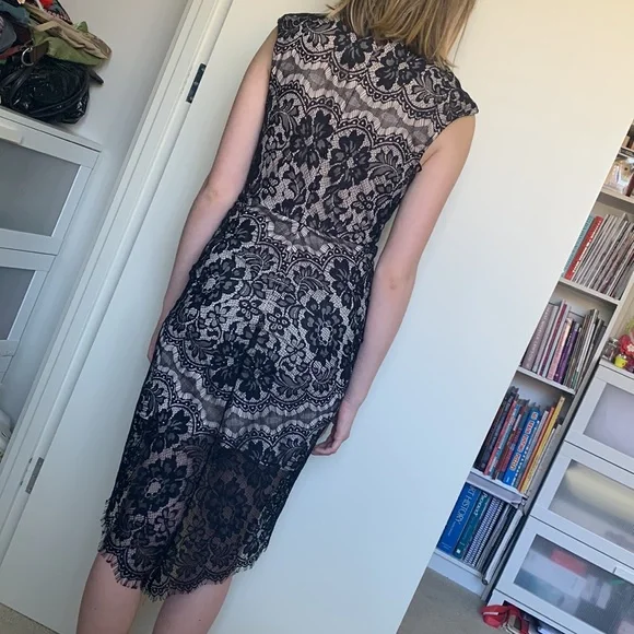 Lily Whyte sleeveless black dress - Picture 2 of 8